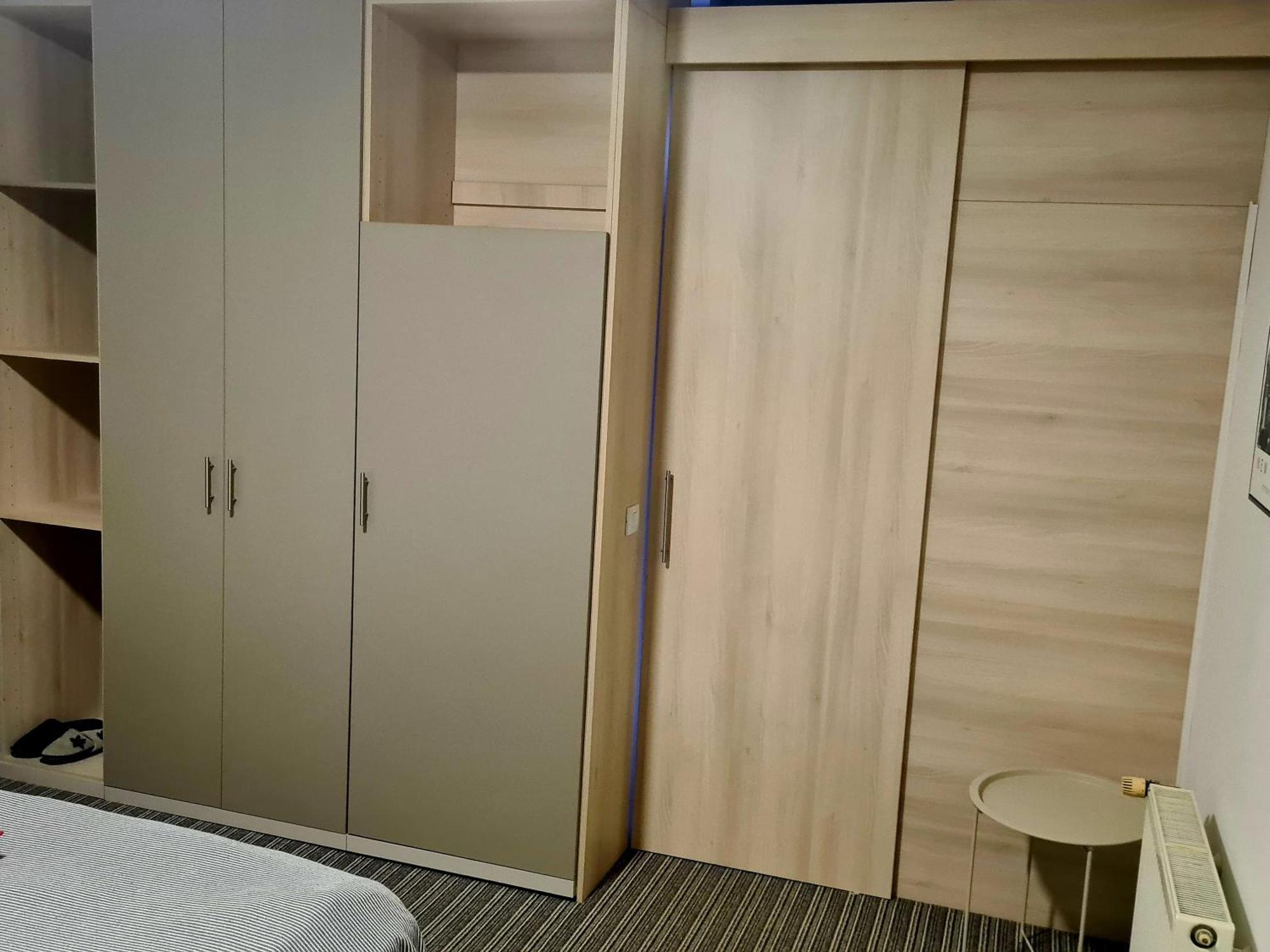 Bonitos, Sobe-Rooms スラヴォンスキ・ブロド 部屋 写真
